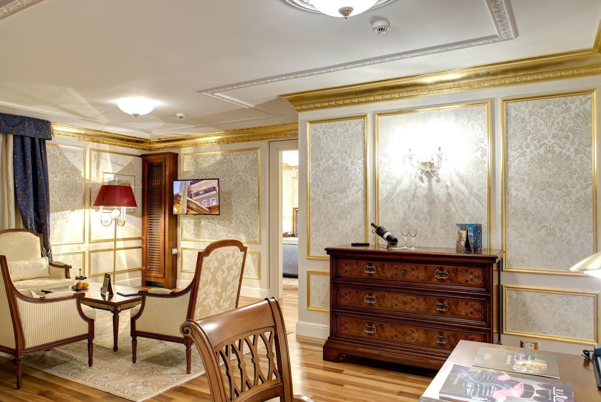 Hotel Flueela Davos - The Unbound Collection By Hyatt Екстер'єр фото