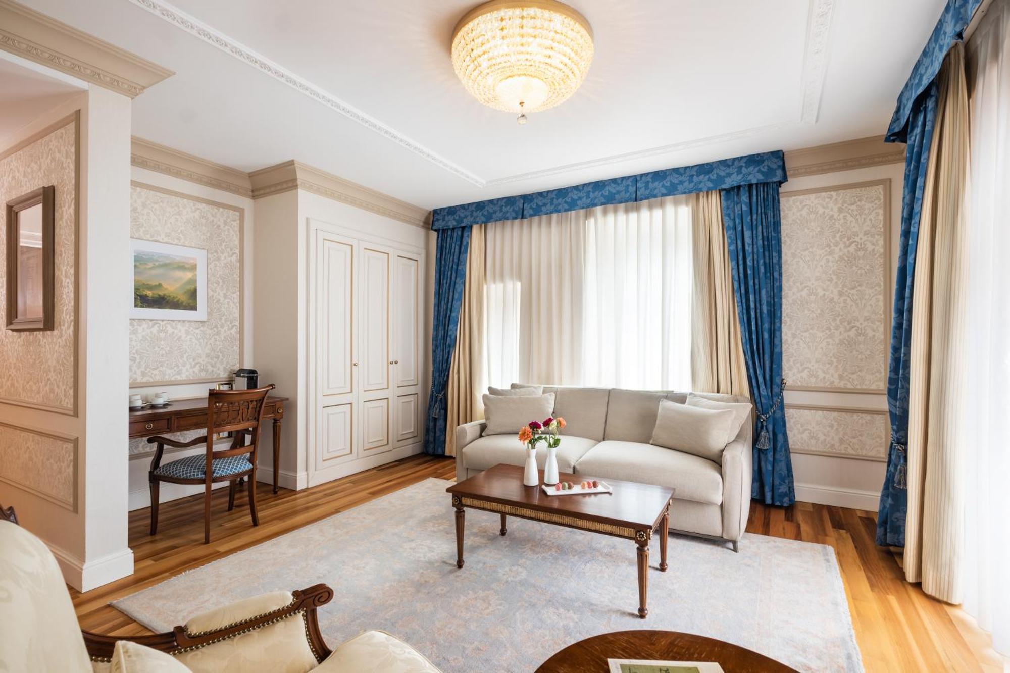 Hotel Flueela Davos - The Unbound Collection By Hyatt Екстер'єр фото
