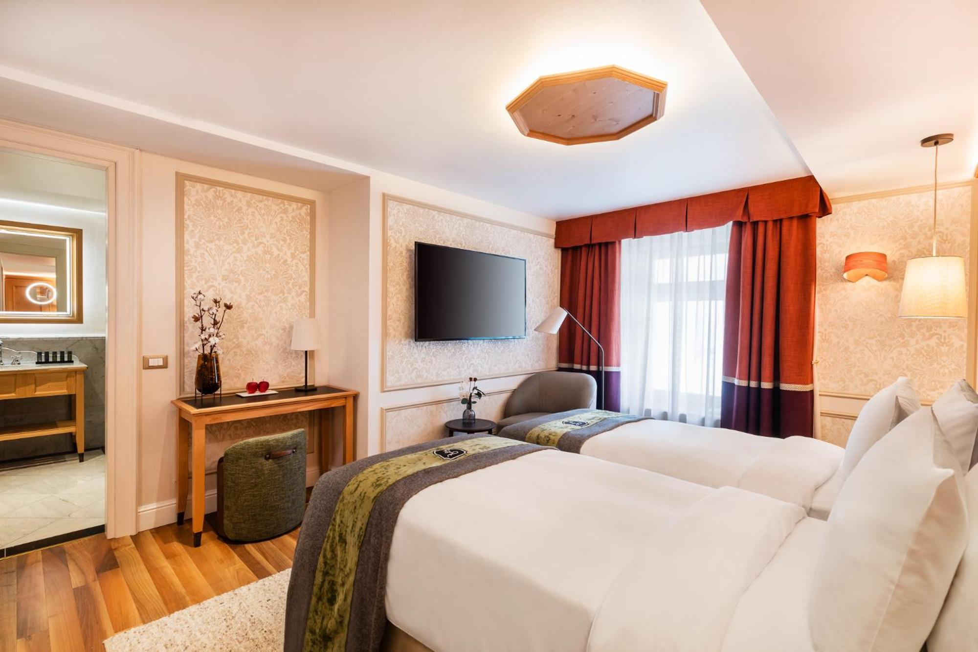 Hotel Flueela Davos - The Unbound Collection By Hyatt Екстер'єр фото